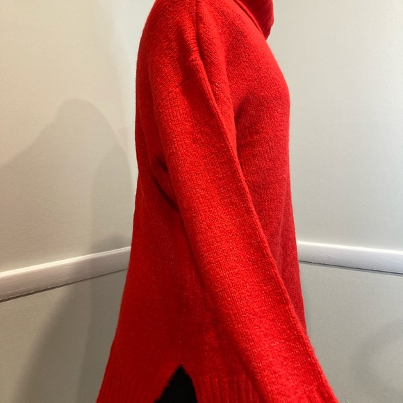 NWT Women’s Red Sweater, Classic Top, Plus Size, New, Turtleneck - Picture 2 of 9